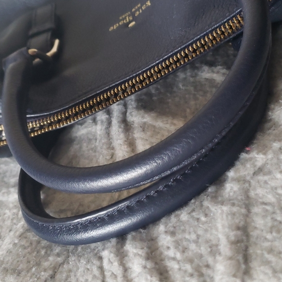 Kate spade navy leather purse - Picture 6 of 12